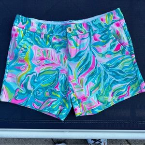 Lilly Pulitzer Callahan shorts size 00 stretchy